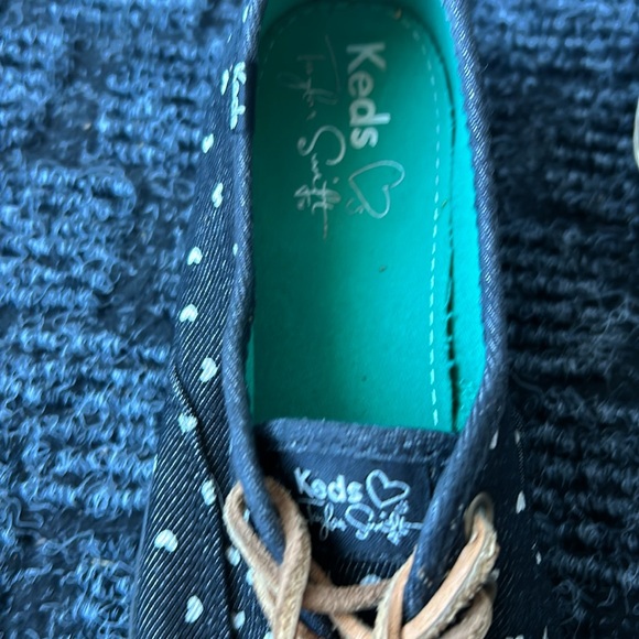 Taylor Swift for Keds- heart Dot Women's Shoes - Picture 4 of 4